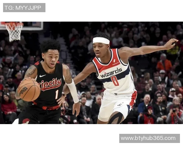 安芬尼西蒙斯表现出色14投8中三分球7中2贡献18分2助攻